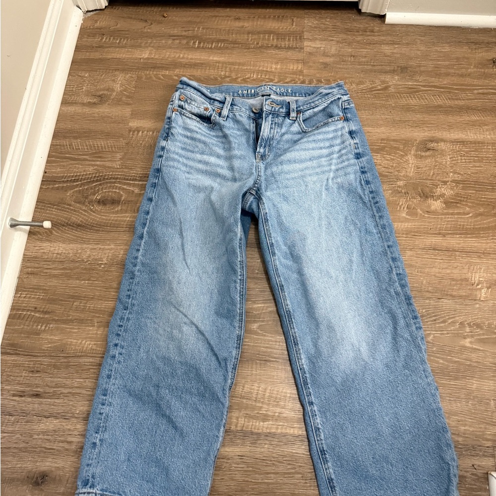 American Eagle Outfitters Light Blue Straight Leg Jeans